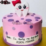 Having First Tooth Theme Cake