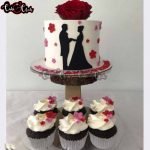 Red Rose Anniversary With Cupcakes Cake