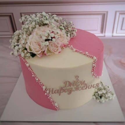 pink theme birthday cake