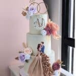 3 tier wedding cake
