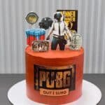 -pubg lover cake