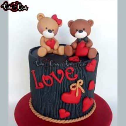love anniversary cake
