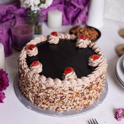 Almond mousse cake