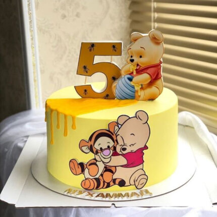 pooh cake